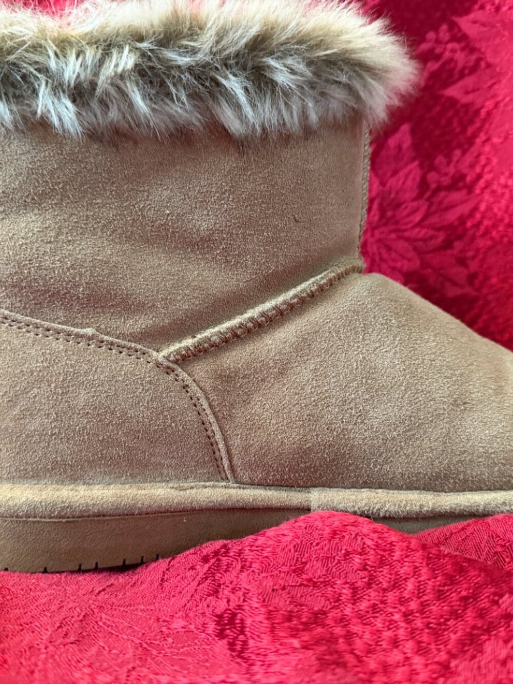 BearPaw Tan Suede Helaina Ankle Boots with Faux Fur Trim Sz 7 - Picture 8 of 11